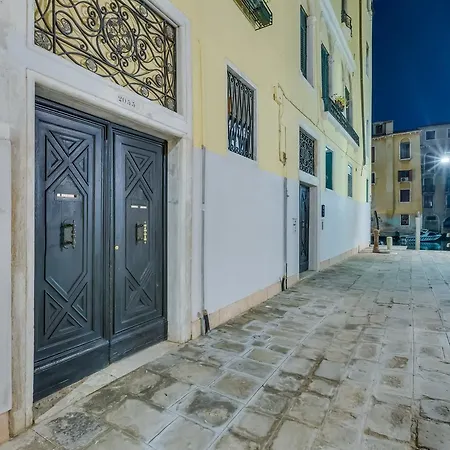San Moise Luxury Apartamento Venecia