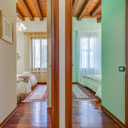 San Moise Luxury Apartamento Venecia